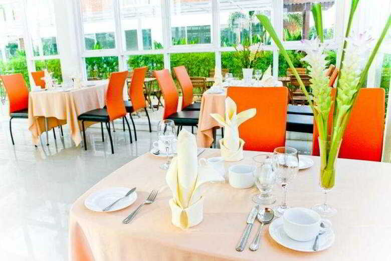 Hotel B2 Resort