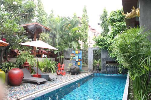Villa Thapae
