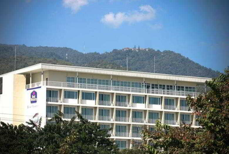 B2 Premier Hotel & Resort