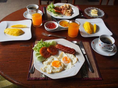 Hostal Baitong Homestay