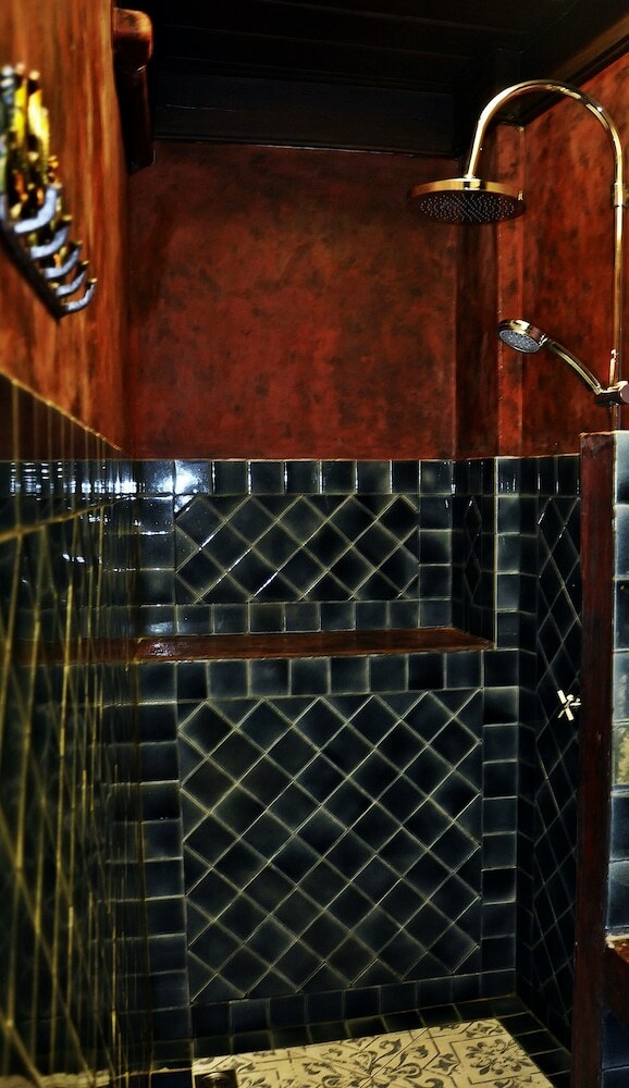 Thannatee Boutique Hotel