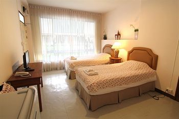 Hostal Umongthong Inn