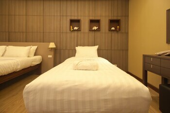 Burapa Boutique Hotel