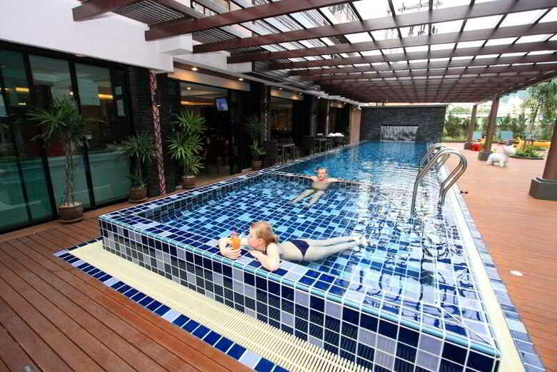 Baramee Hip Hotel