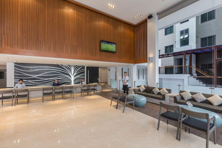 Hotel The Charm Resort Phuket