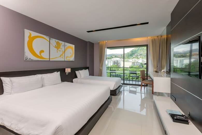 Hotel The Charm Resort Phuket