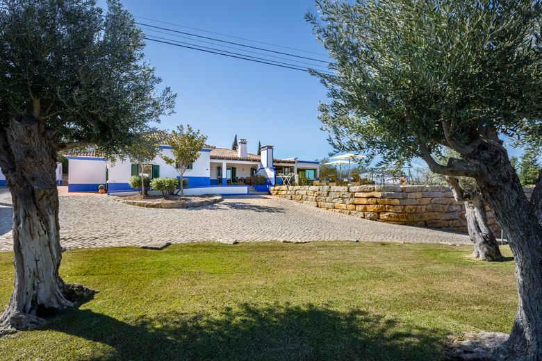 Villa Shantivillas