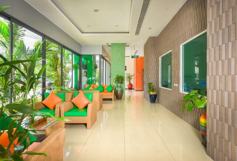 Hotel The Three By Apk