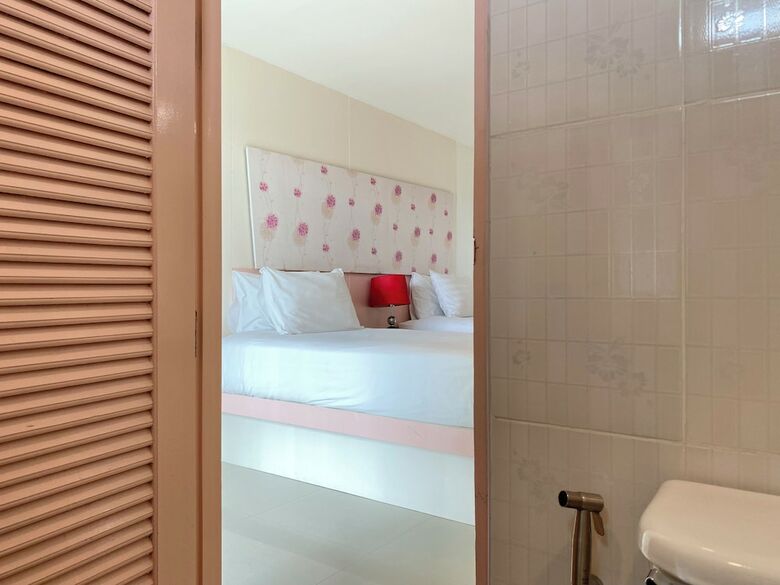Hotel Patong Holiday