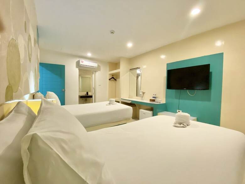 Hotel Patong Holiday