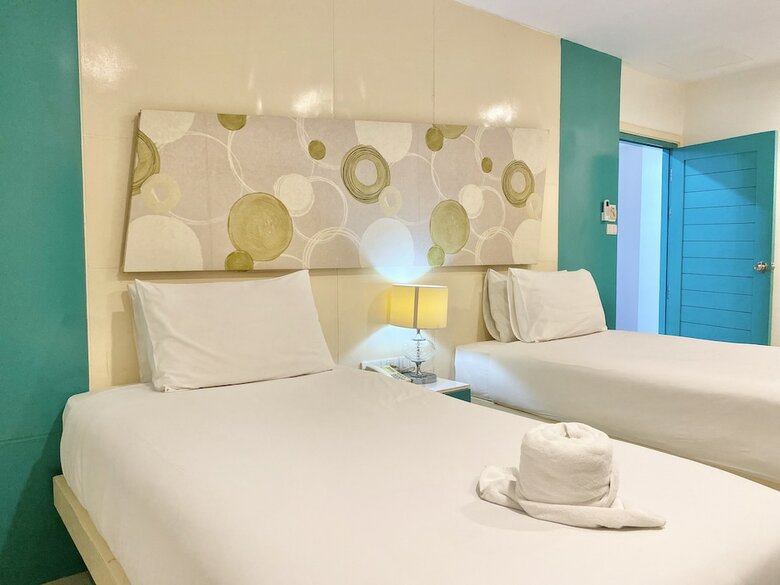 Hotel Patong Holiday