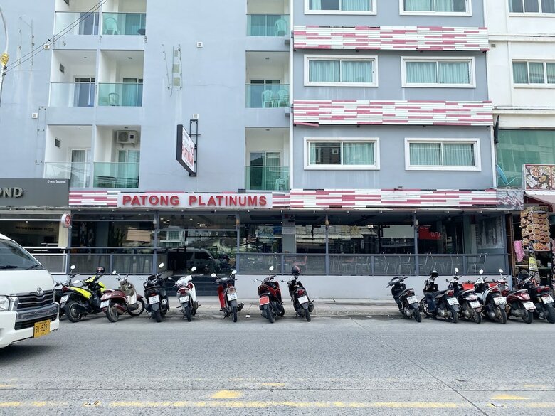 Hotel Patong Holiday