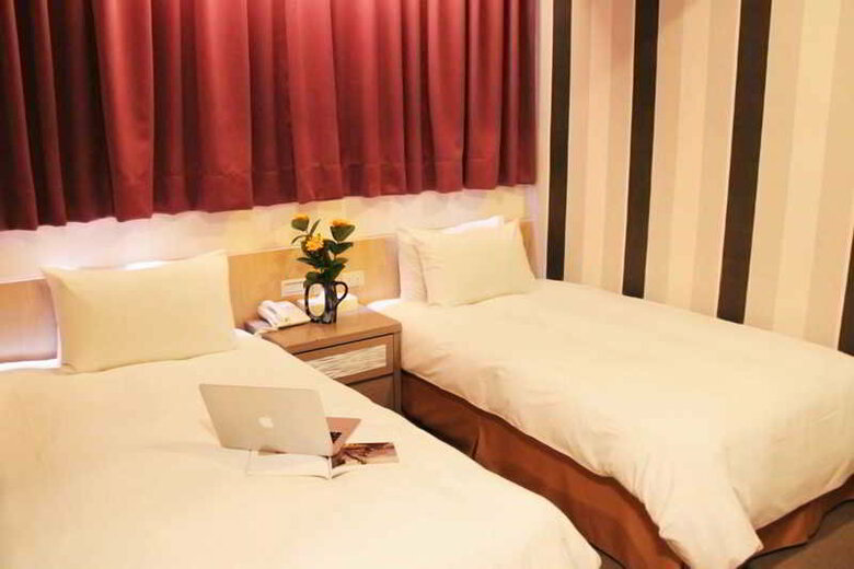 Crystal Hotel Taipei