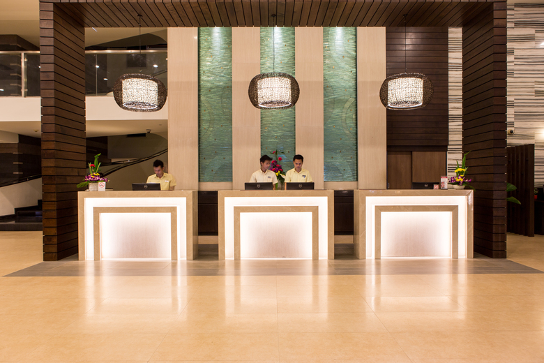 Hotel Deevana Plaza Phuket