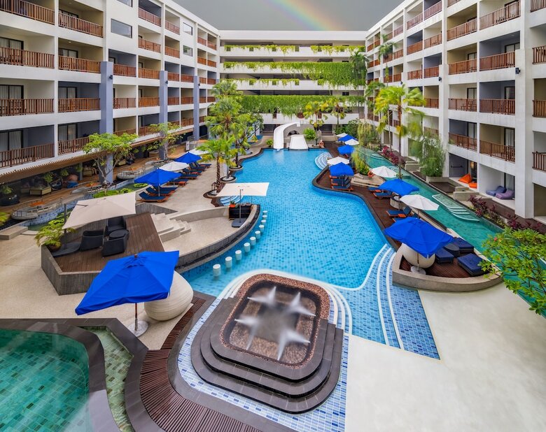 Hotel Deevana Plaza Phuket