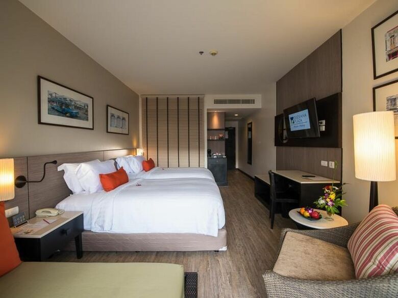 Hotel Deevana Plaza Phuket
