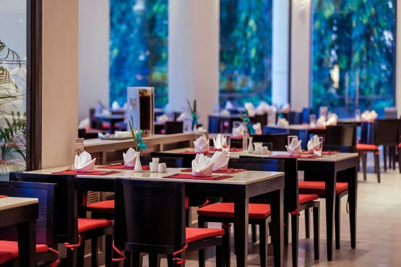 Hotel Deevana Plaza Phuket
