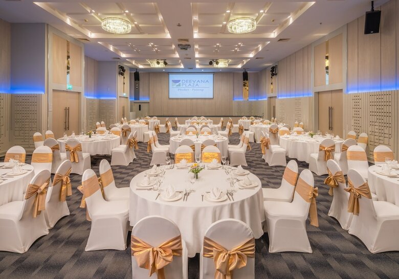 Hotel Deevana Plaza Phuket