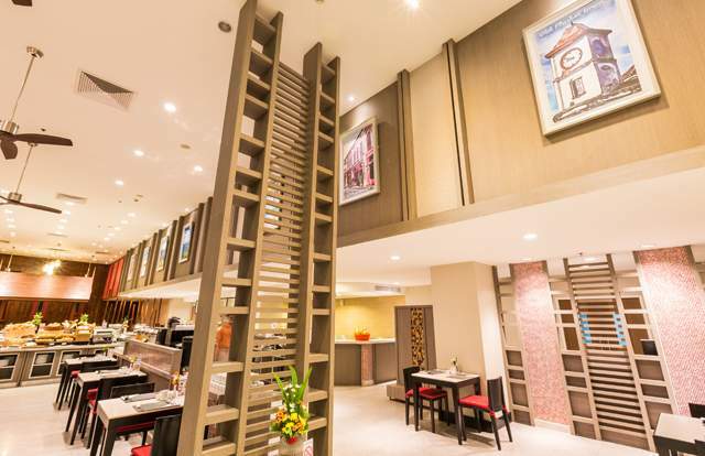 Hotel Deevana Plaza Phuket