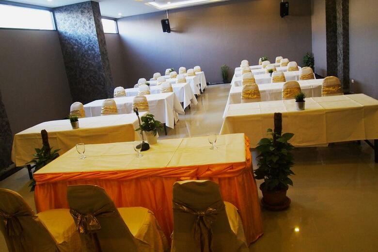 We Hotel @ Sansabai