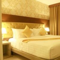 Hemingways Silk Hotel