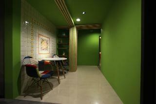 Hotel Backpackers Hostel - Ximen