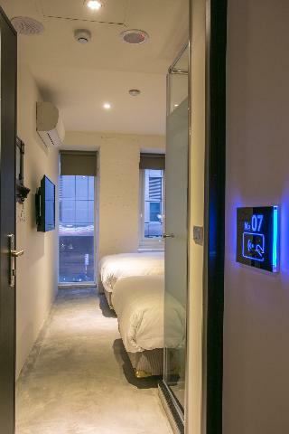 Re-change Hotel