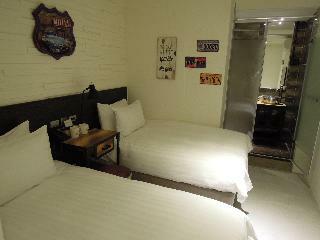 Re-change Hotel