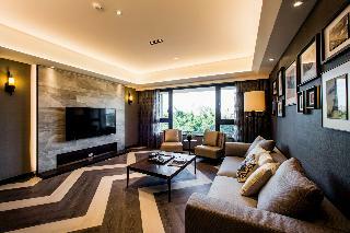 J Palace Residence