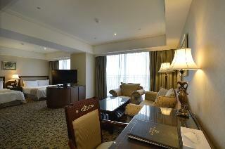 Regalees Hotel