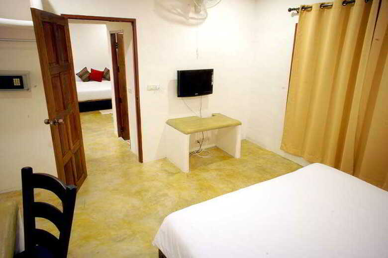Hotel Dacha Resort Phuket