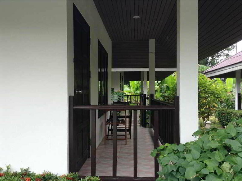 Hotel Orange Village