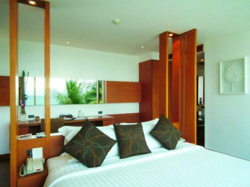 Hotel La Flora Resort Patong