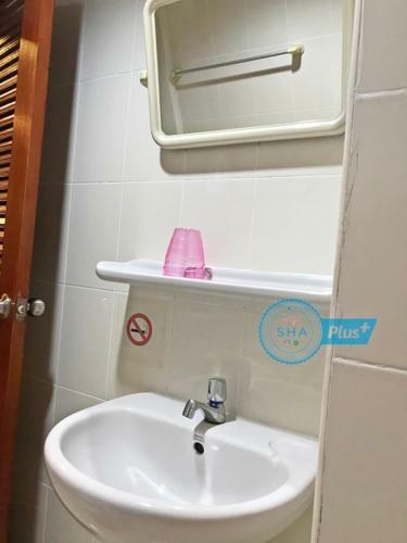 Hostal Le Tanjong House