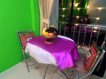 Hostal Thana Patong Guesthouse