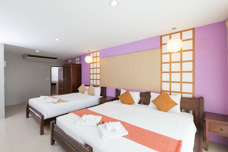 Time Out Hotel