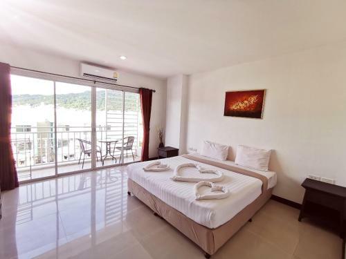 Golden House Hotel