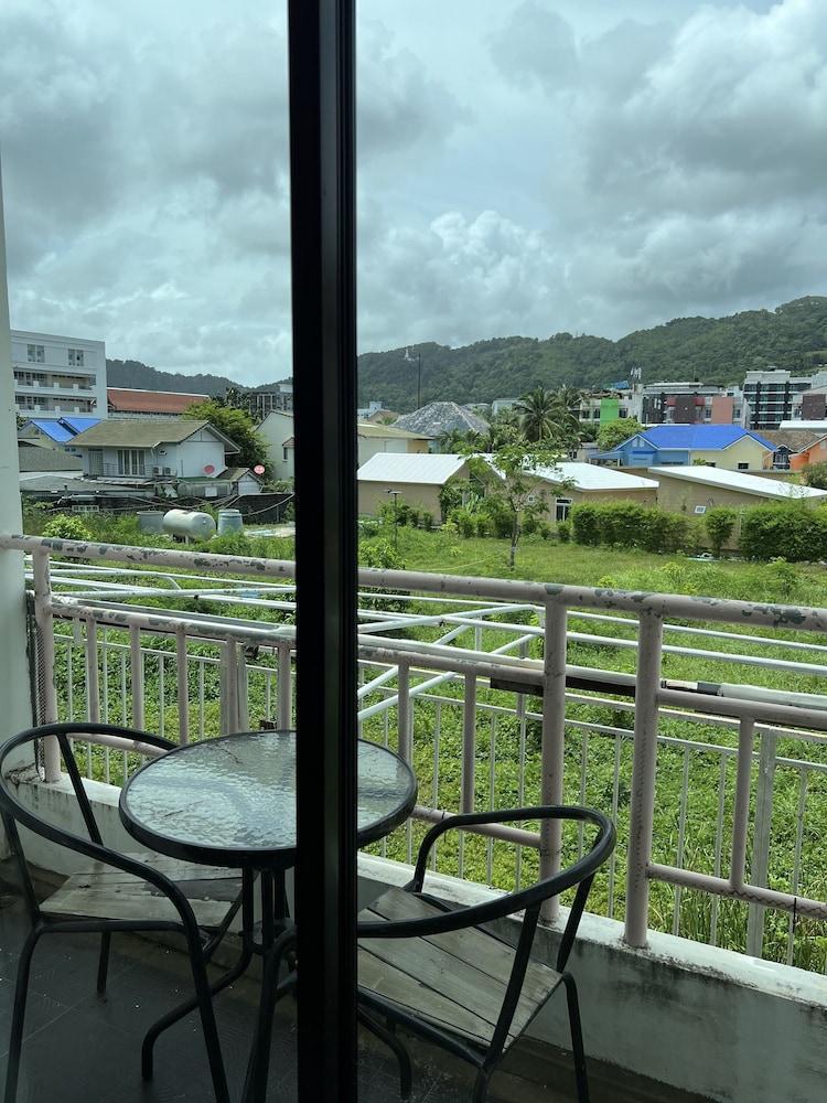 Hotel The Chilli Salza Patong