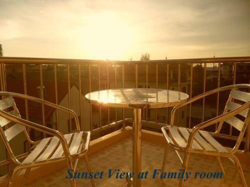Hostal G&b Guesthouse