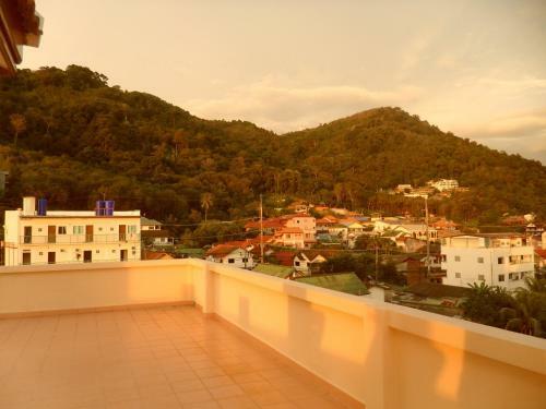 Hostal G&b Guesthouse