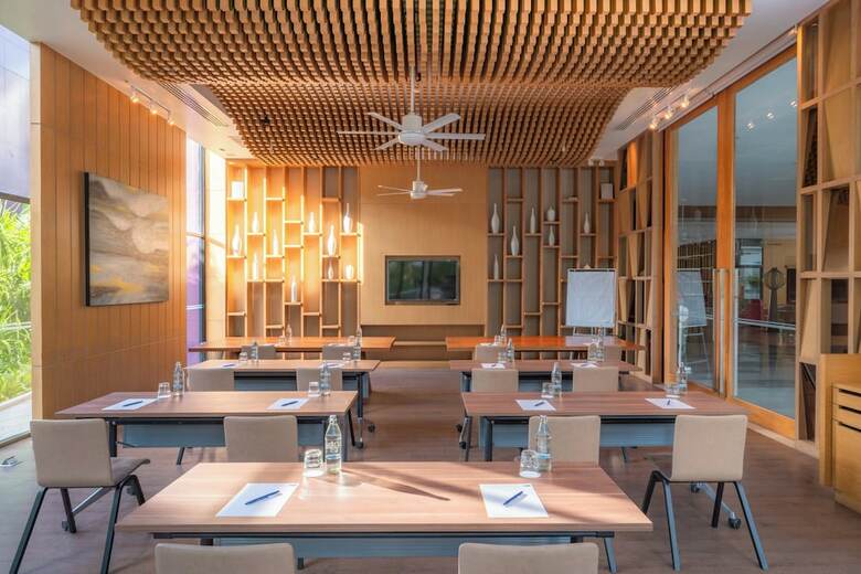 Hotel Holiday Inn Express Phuket Patong Beach Central
