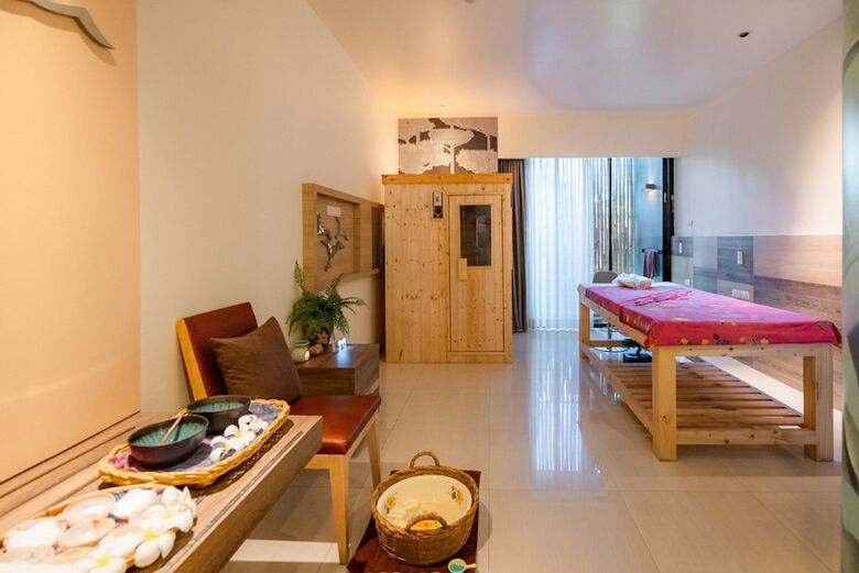 Hotel Holiday Inn Express Phuket Patong Beach Central