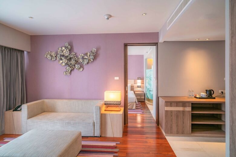 Hotel Holiday Inn Express Phuket Patong Beach Central