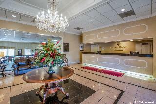 Hotel Clarion Suites