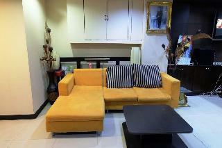 Hotel Eight Inn
