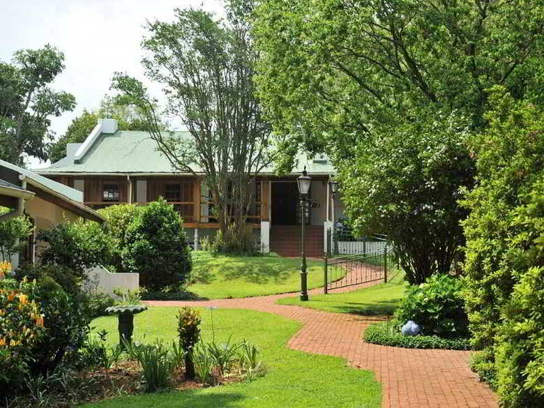 Coach House Hotel & Spa