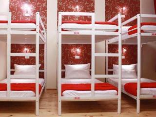 Hotel Koniko Backpackers Hostel