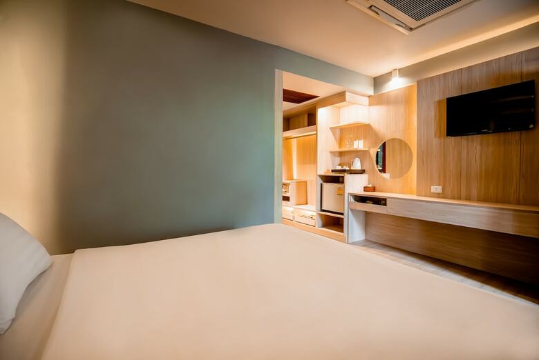 Hotel Thanthip Beach Resort