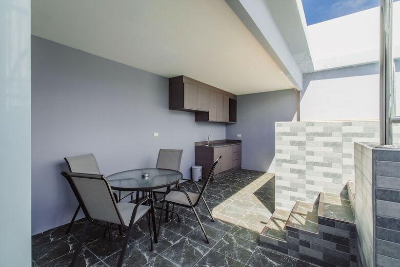 Hotel Bauman Residence