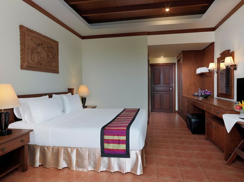 Sun Hill Hotel